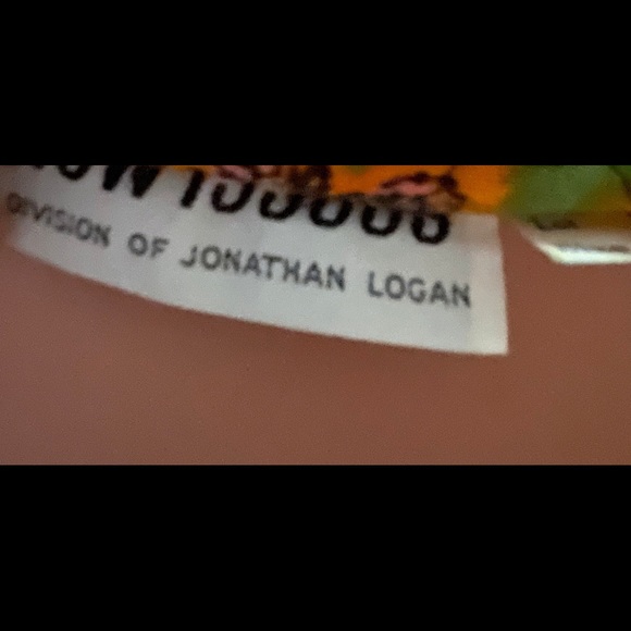 New Issues • Division Of Jonathan Logan • Size 14 • Purple/Green• Quilted •Skirt - Picture 12 of 16